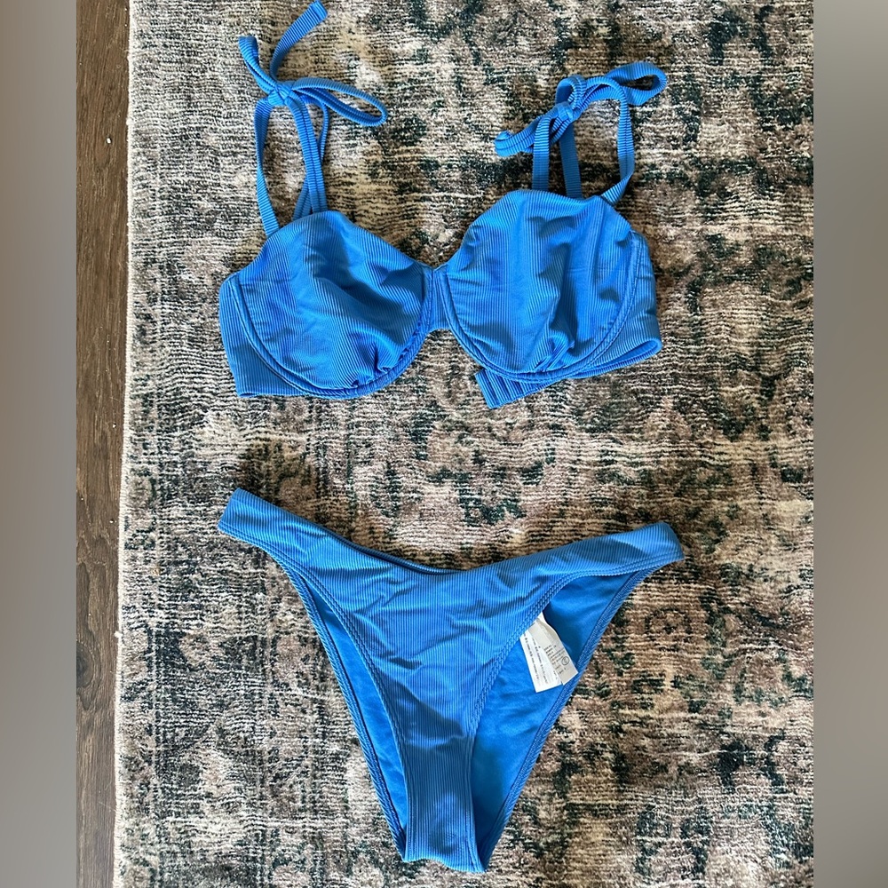 Abercrombie & Fitch Curve Love Bikini